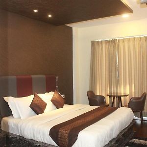 Deluxe Double Room Side Sea View